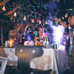17 Backyard Birthday Party Ideas for Adults (Low Cost & Fun)